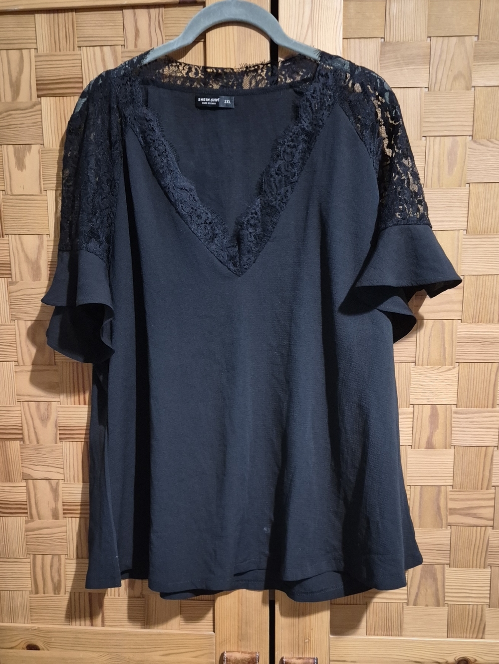 SHEIN Black Lace V-Neck Flutter Sleeve Top